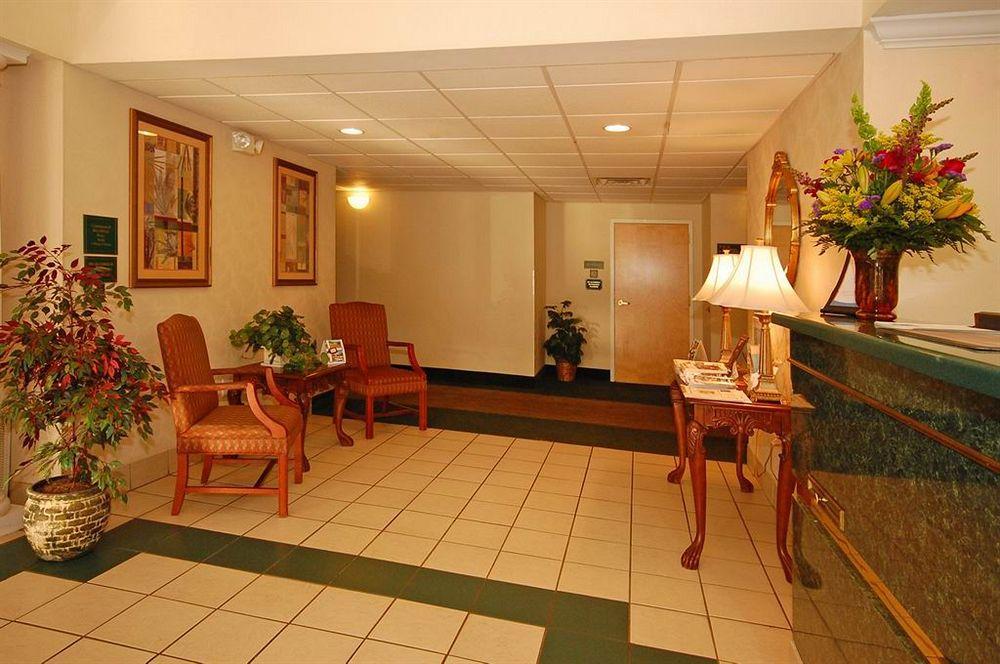 Comfort Inn & Suites Trussville I-59 Exit 141 Exterior photo